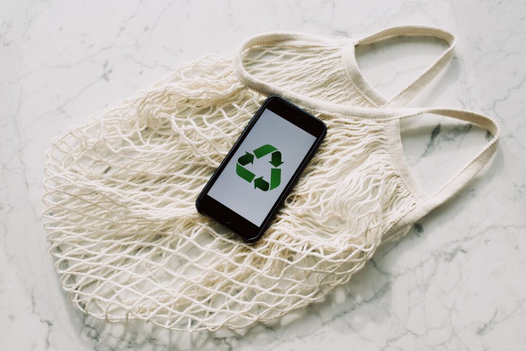 Americans Waste 25% More Trash During the Holidays